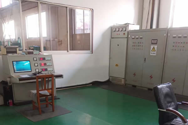 TEST bench